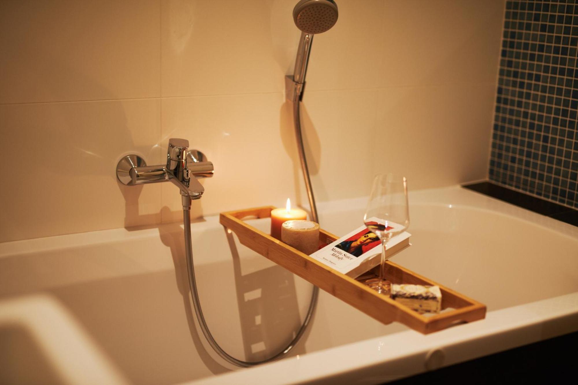 Spacious & Elegant, Ideal Location * Wien