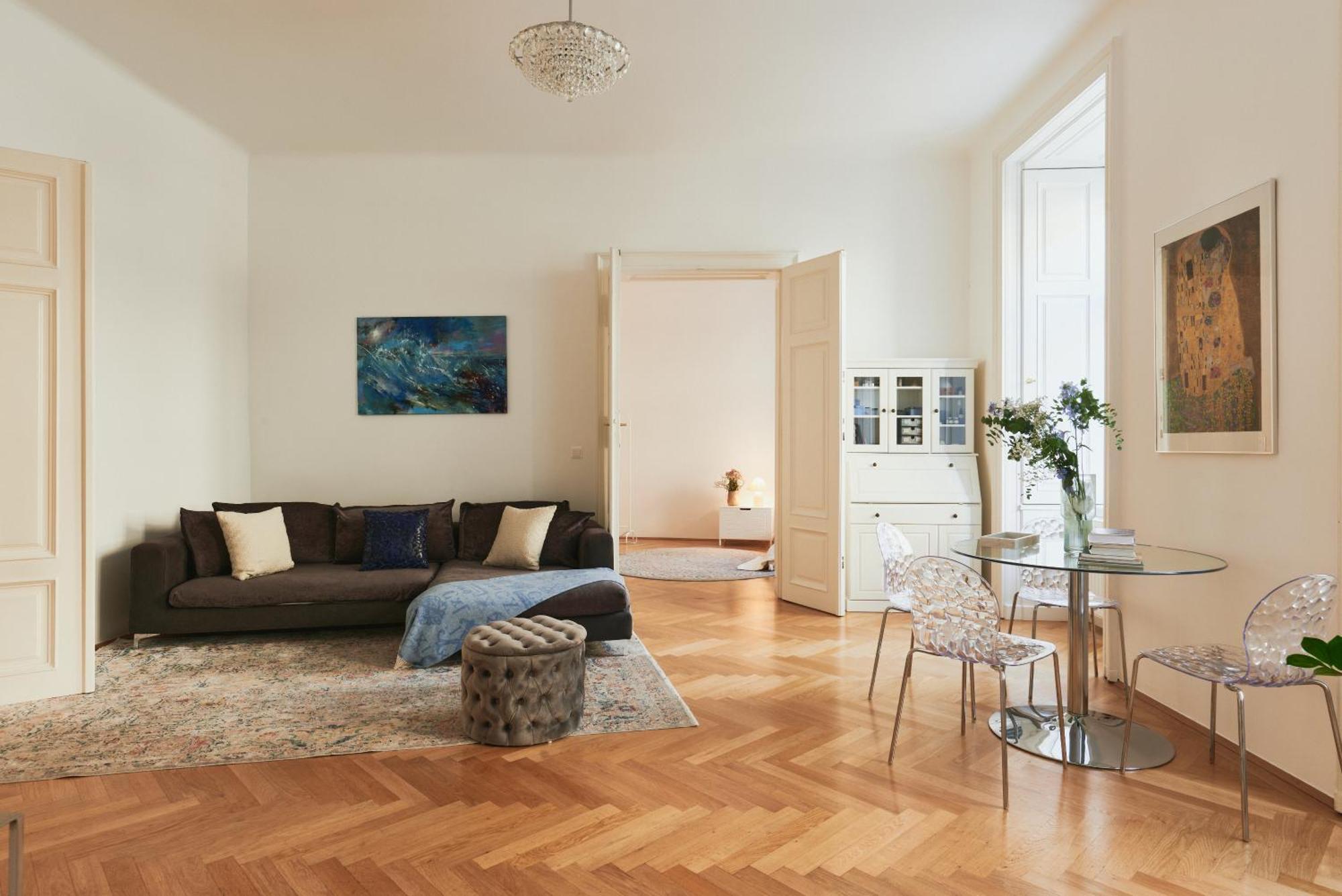 Apartment Spacious & Elegant, Ideal Location Wien