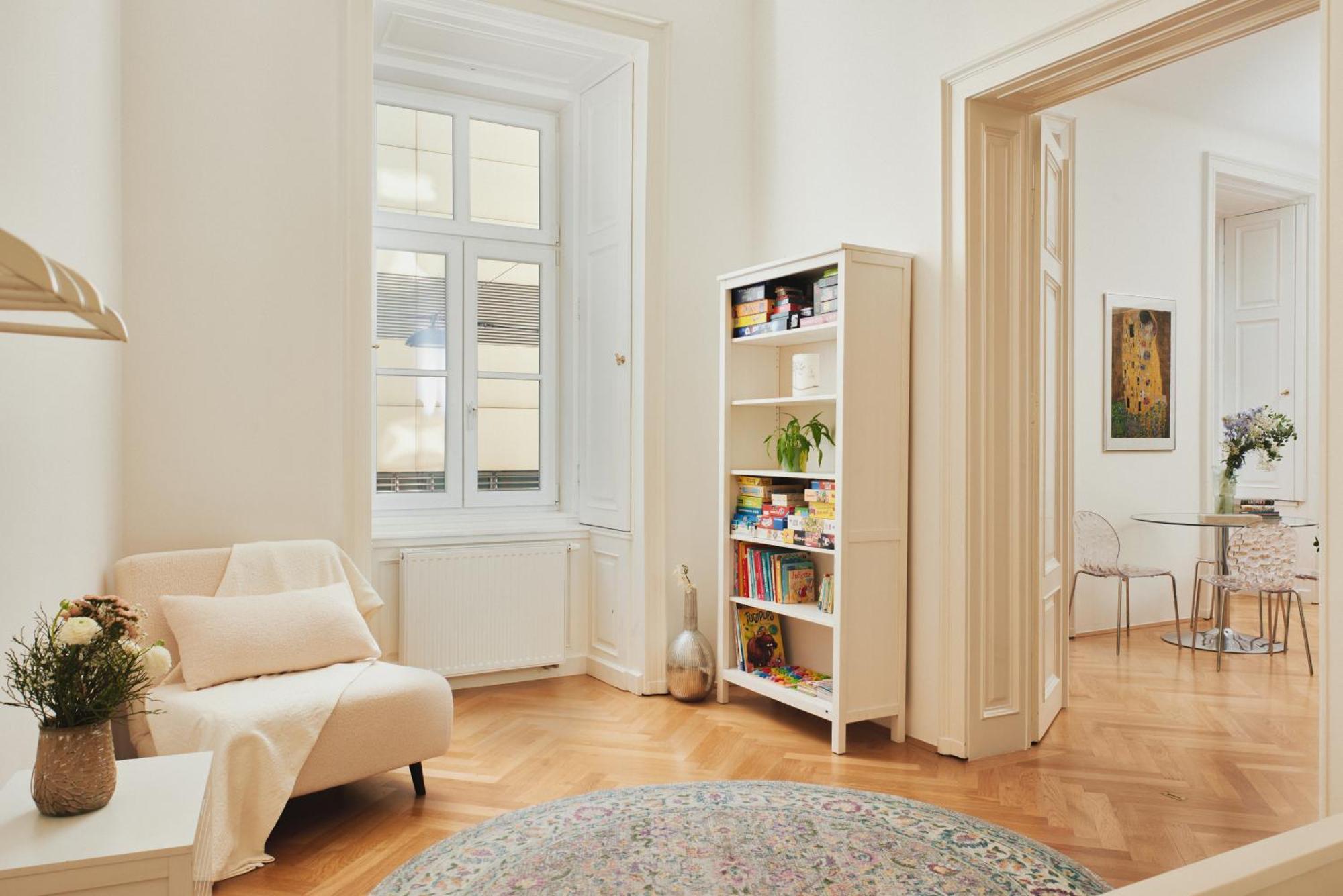 Apartment Spacious & Elegant, Ideal Location Wien